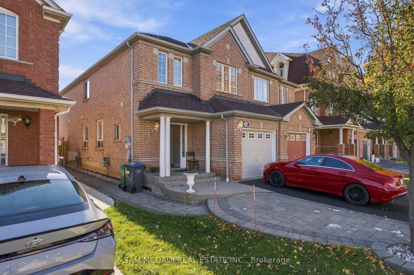 Property Photo:  3344 Southwick Street  ON L5M 7L5 