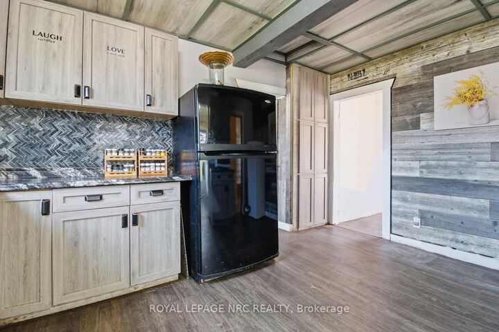 Property Photo:  529 Rosehill Road  ON L2A 5M4 