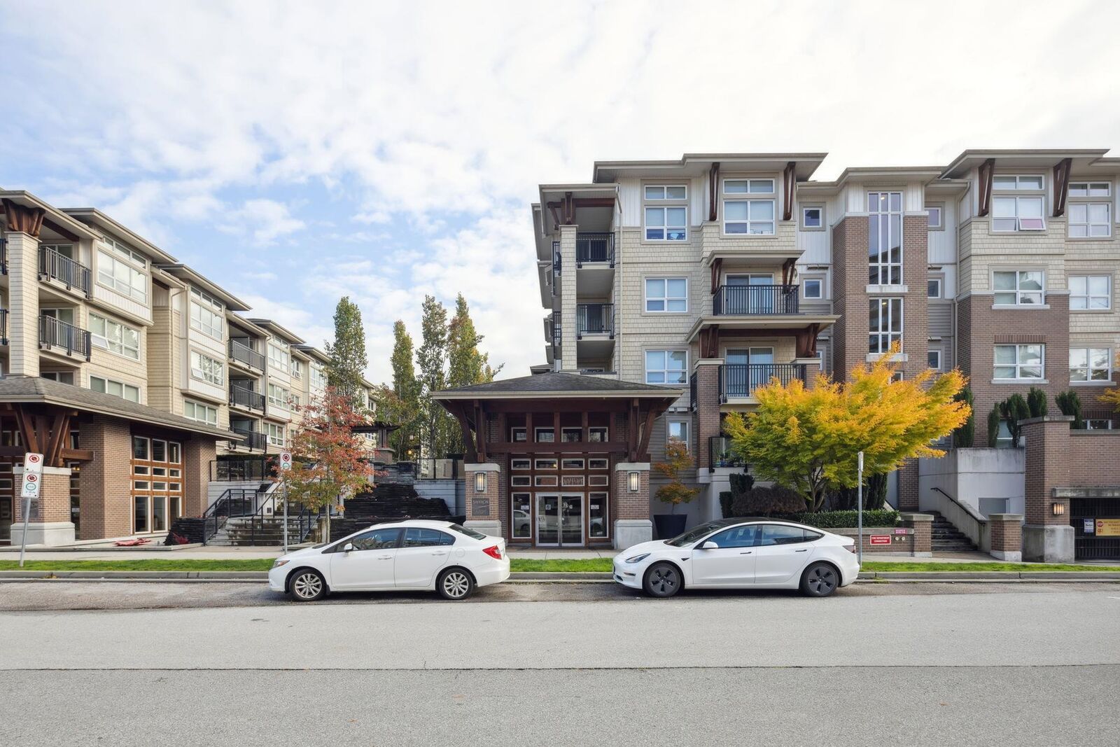 Property Photo:  6828 Eckersley Road 123  BC V6Y 0E8 