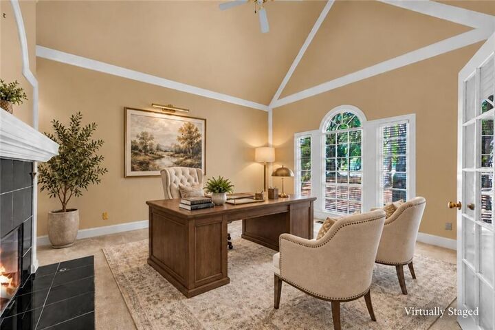 Property Photo:  1070 Abingdon Lane  GA 30022 