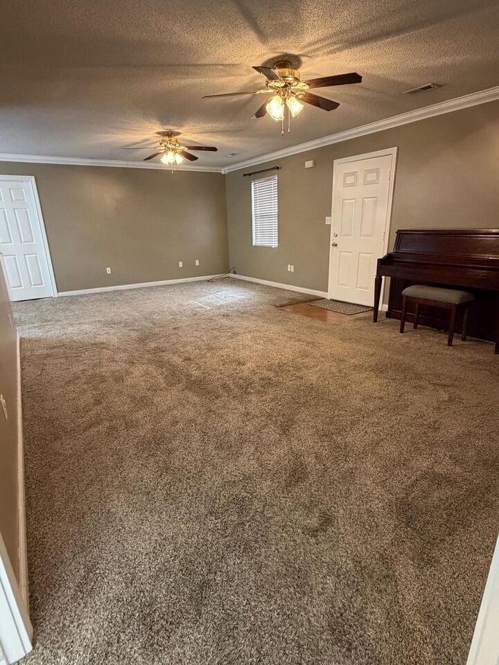 Property Photo: 102 Dogwood Trail KY 42501