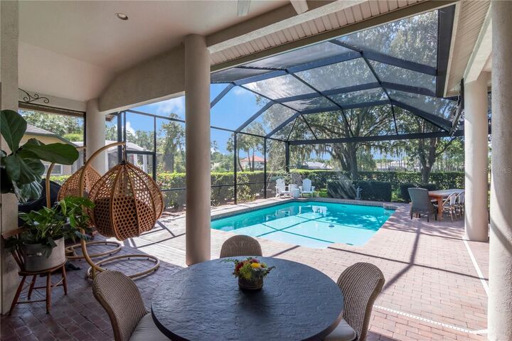Property Photo: 5907 Cherry Oak Drive FL 33596