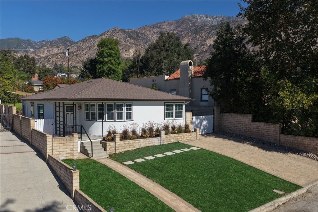 Property Photo: 949 Dolores CA 91001