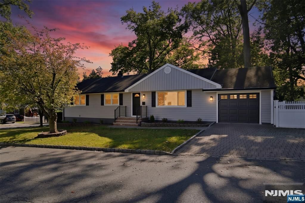 Property Photo: 2 Homestead Place NJ 07621
