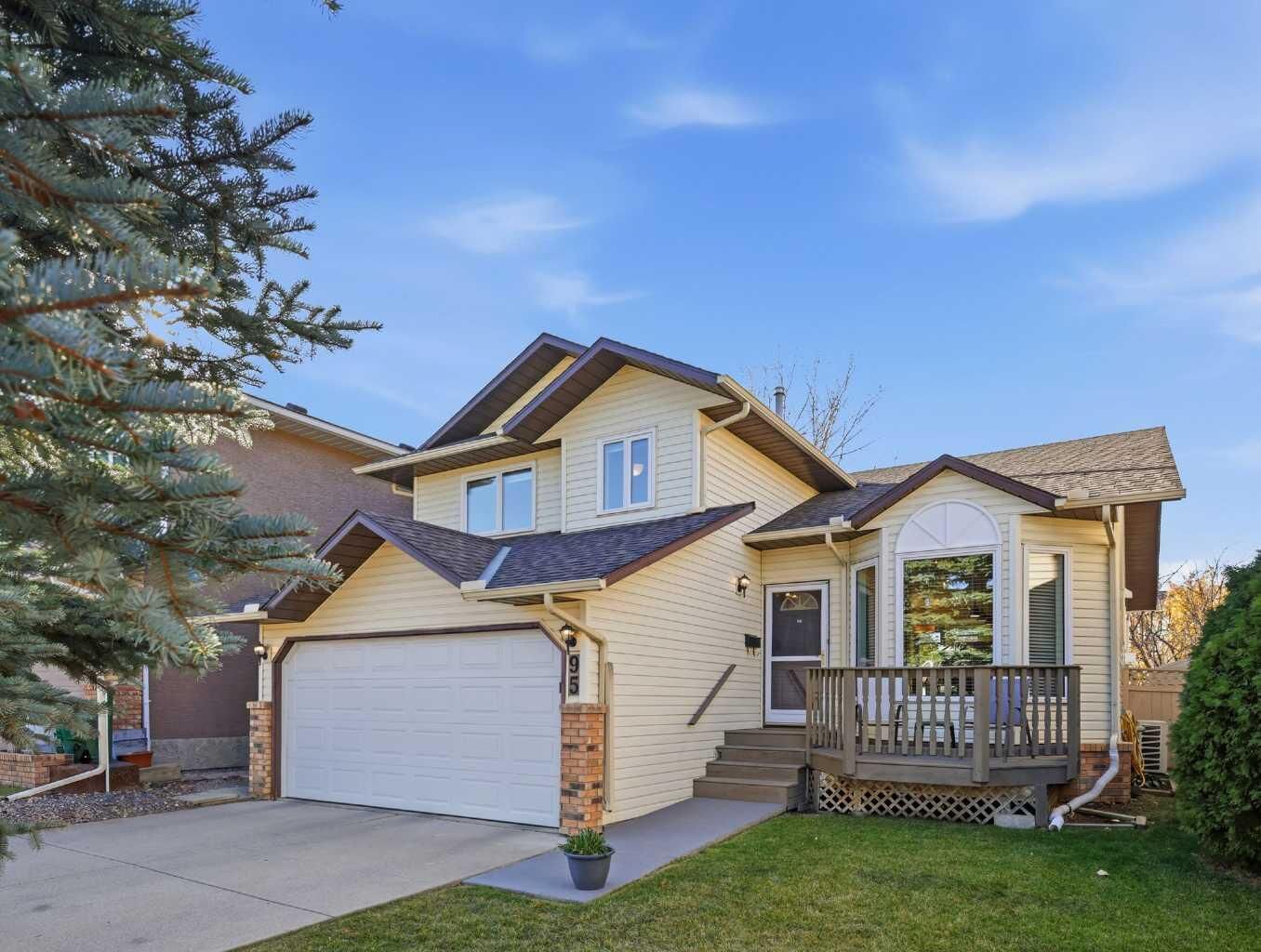 Property Photo:  95 Macewan Ridge Close NW  AB T3K 3G6 
