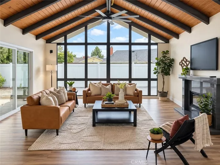 Property Photo:  15272 Valeda  CA 90638 
