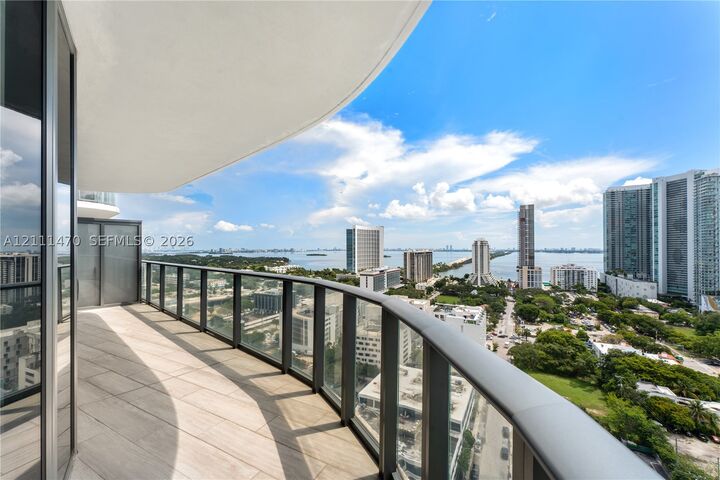 Property Photo:  121 NE 34th St 2204  FL 33137 
