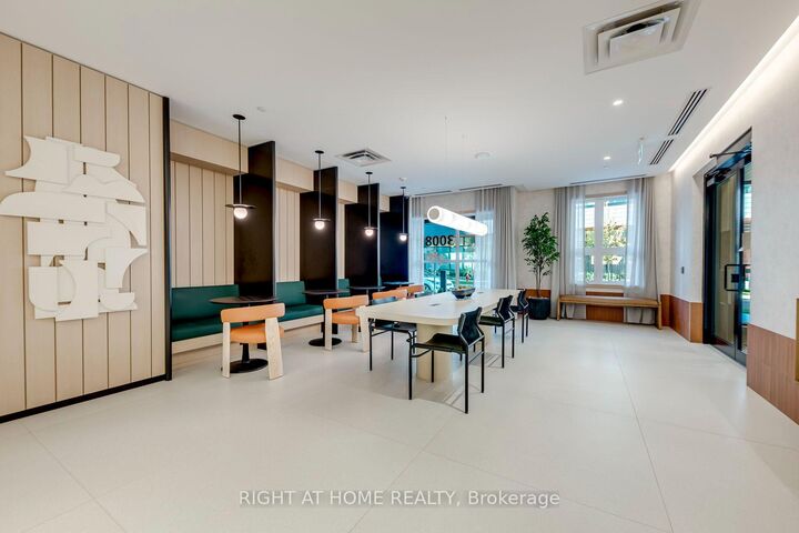 Property Photo:  3008 William Cutmore Boulevard  ON L6H 8E7 