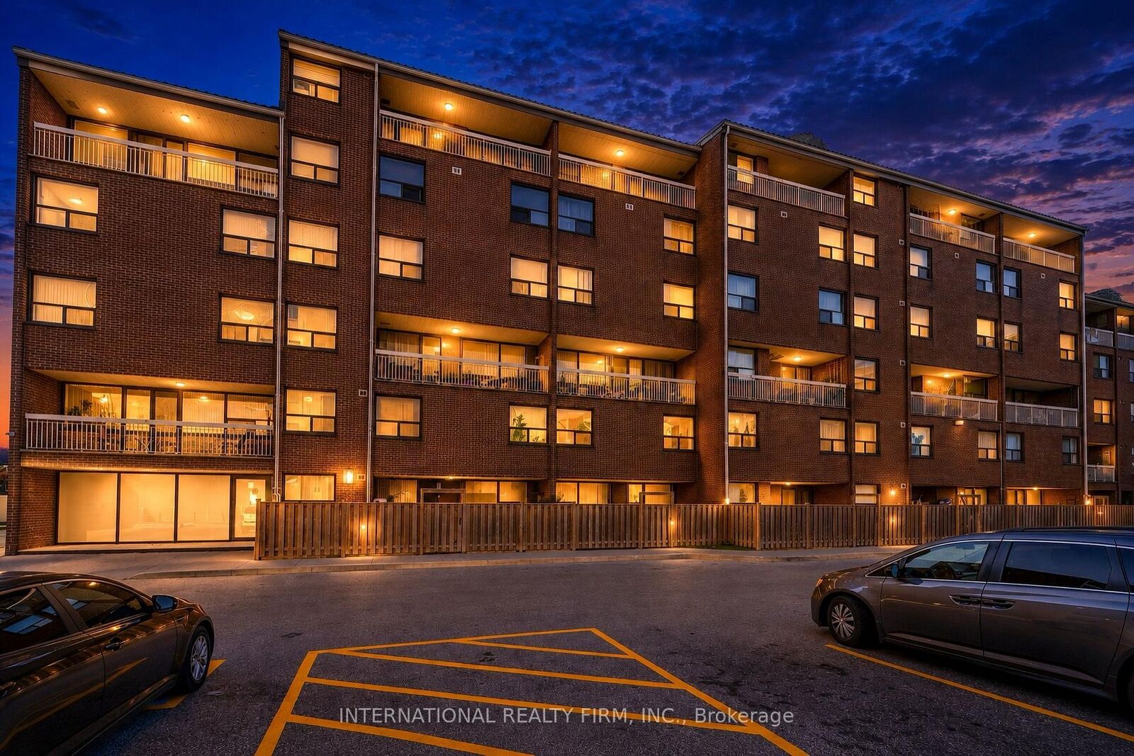 Property Photo:  4064 Lawrence Avenue E 323  ON M1E 4V6 