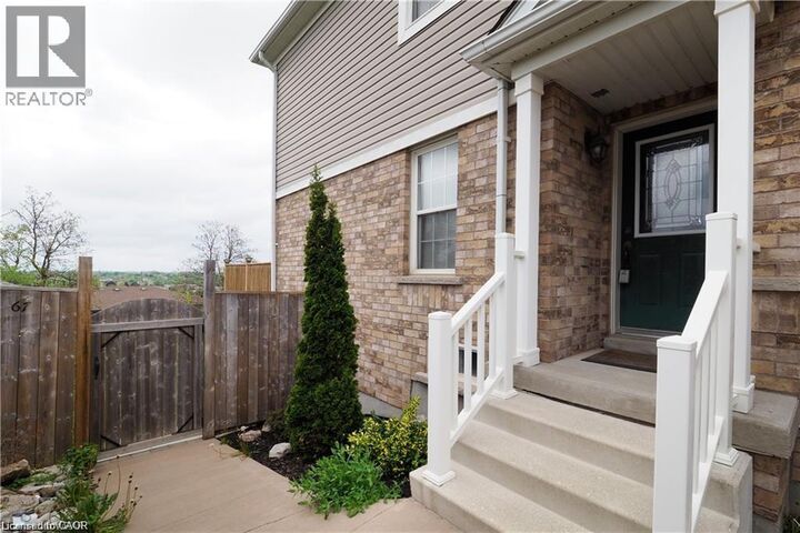 Property Photo:  67 Bloomington Drive  ON N1P 1J5 