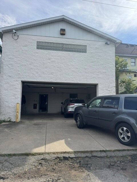Property Photo: 206 E 26th Street PA 16504