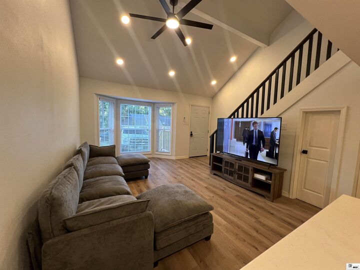 Property Photo: 104 Willow Ridge Drive D LA 71291