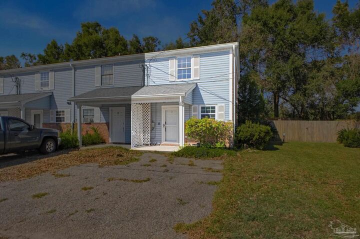 Property Photo:  7704 Kipling St D  FL 32514 