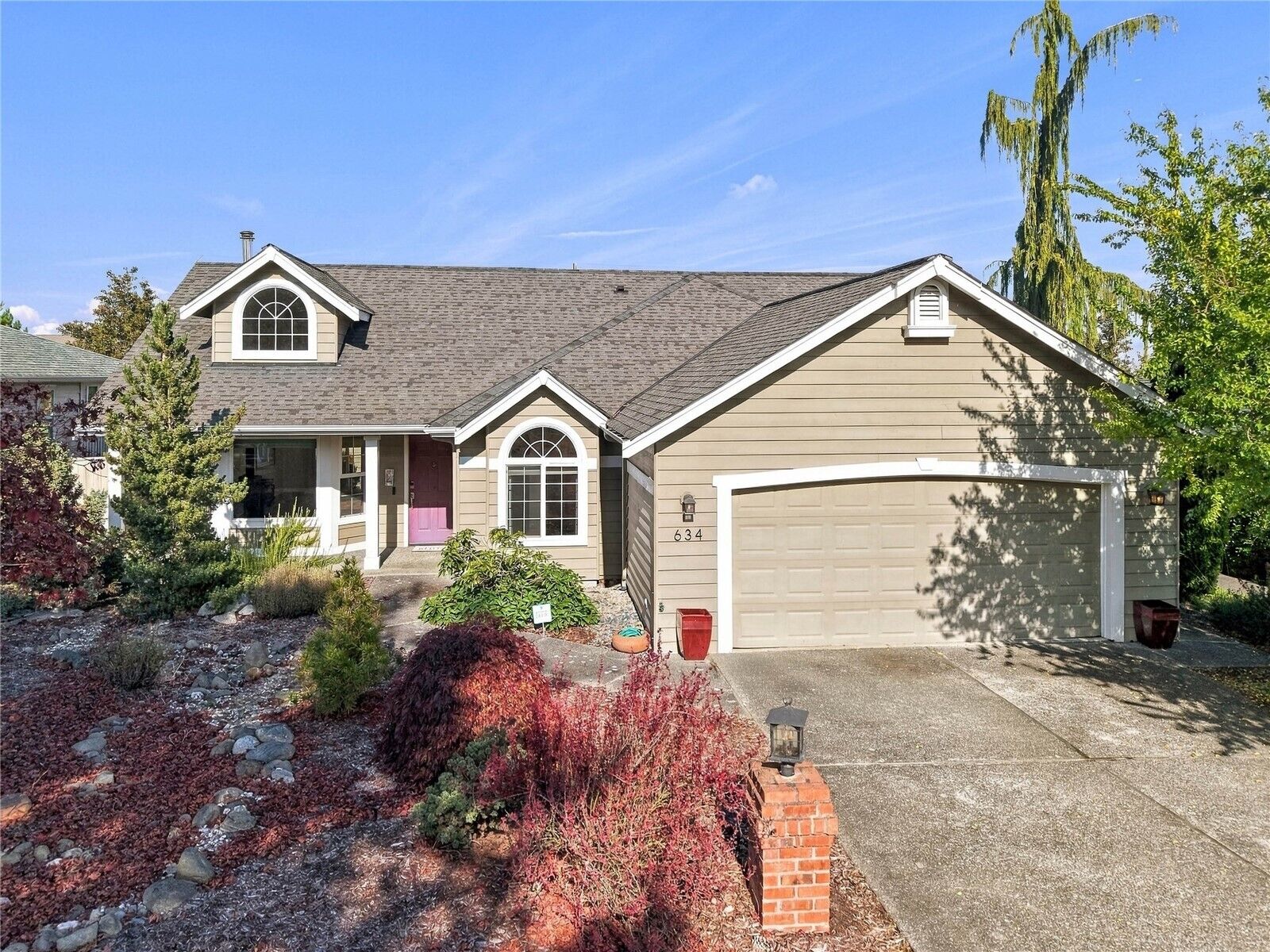 Property Photo: 634 W Summer Breeze Lane WA 98382