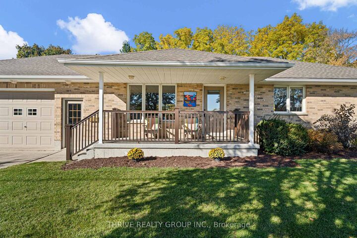 Property Photo:  94 York Street  ON N0M 1X0 