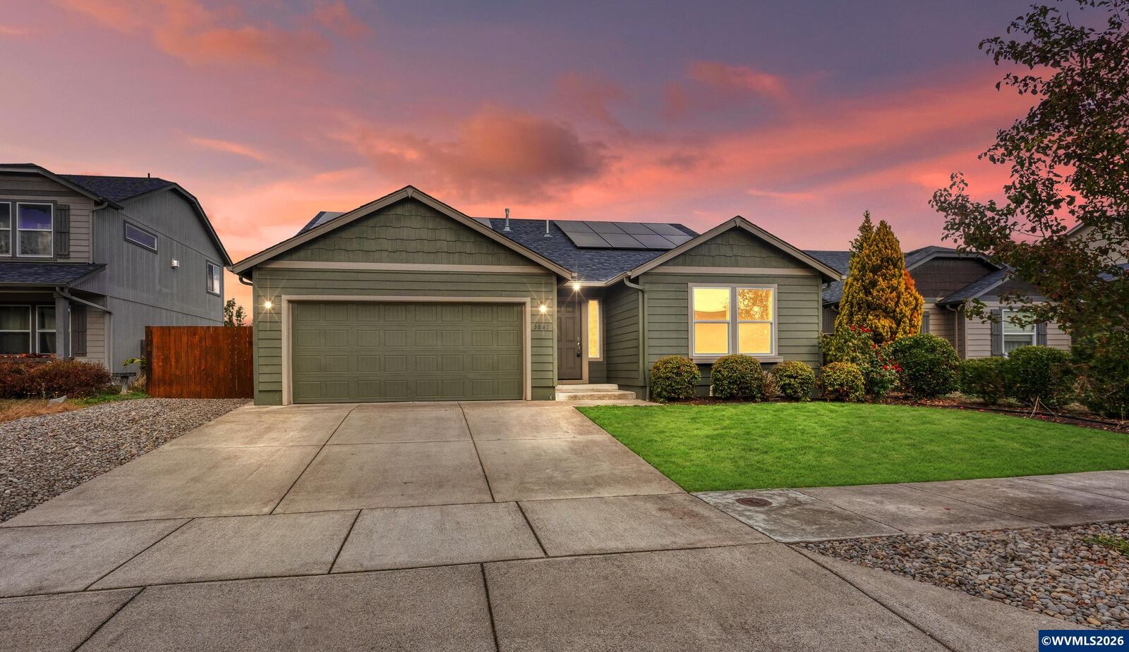 Property Photo:  3847 Gusty Pl NE  OR 97322 