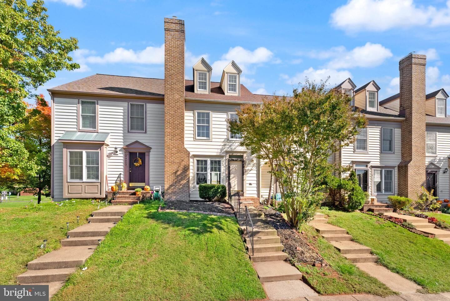 Property Photo:  44004 Kitts Hill Terrace  VA 20147 