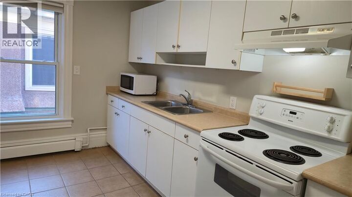 Property Photo:  13 Midland Street 3  ON L2R 2V7 