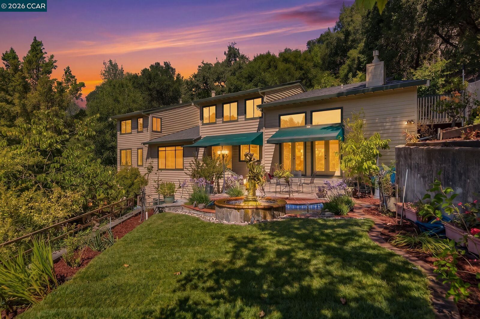 Property Photo:  39 Mira Loma Rd  CA 94563 