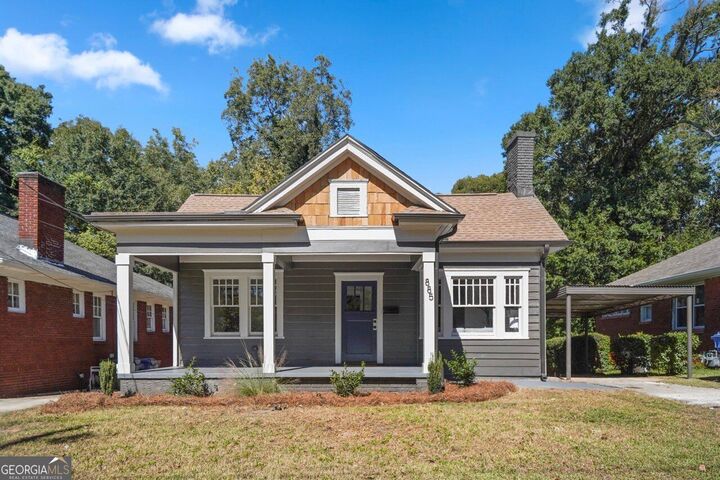 Property Photo: 885 Rose Circle SW GA 30310