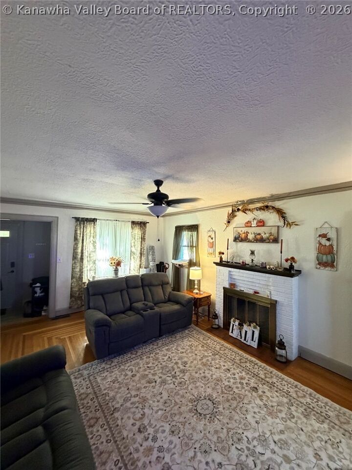 Property Photo: 509 Superior Avenue WV 25303
