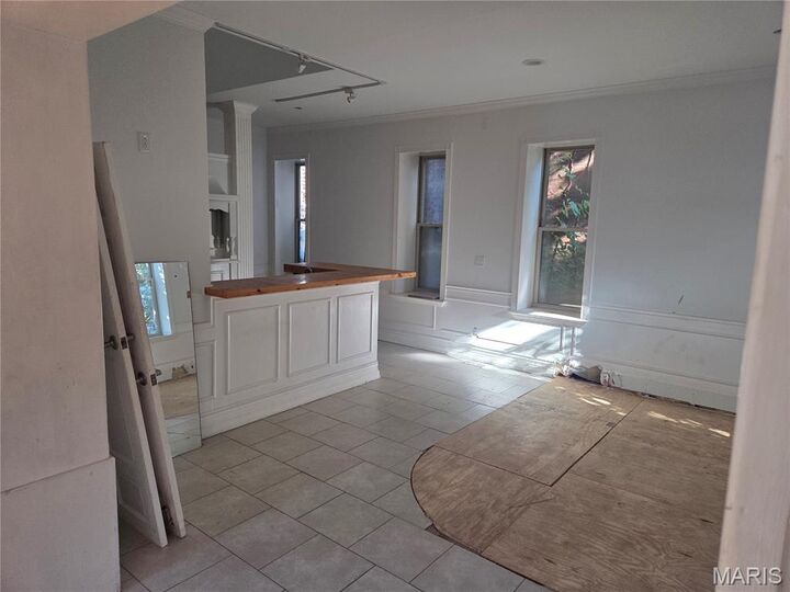 Property Photo:  2721 Salena Street  MO 63118 