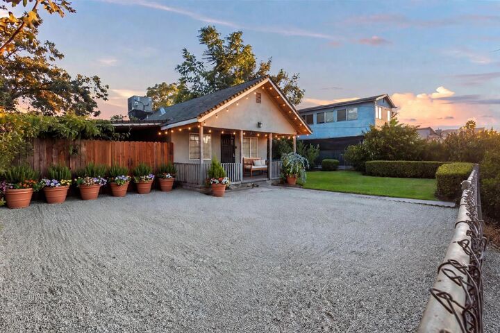 Property Photo: 5252 Ardelle Avenue CA 95215