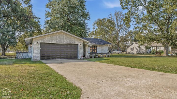 Property Photo: 101 E 11th AR 72438