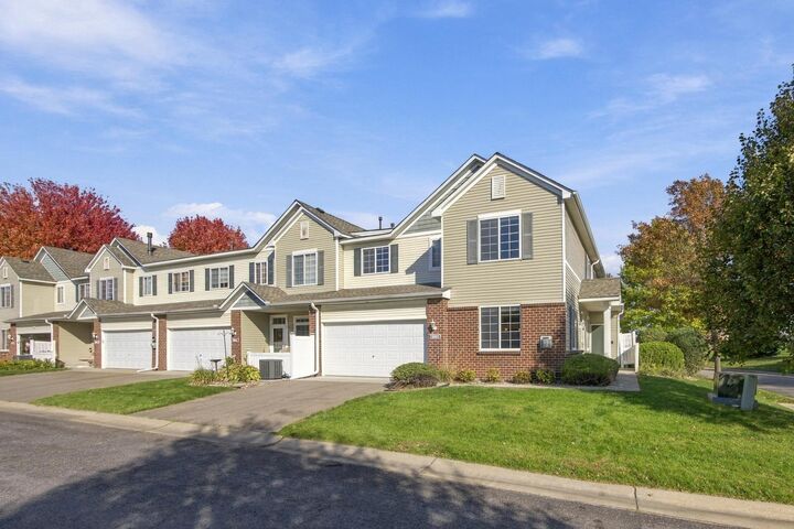 Property Photo: 19609 Escalade Way MN 55024