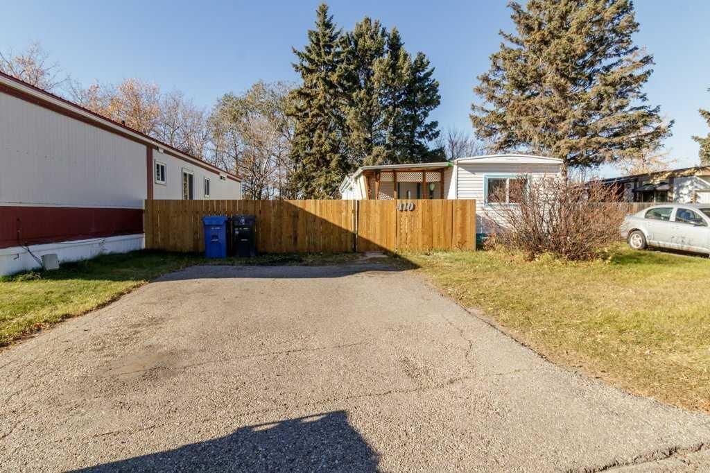 Property Photo:  5029 34 Street 410  AB T4N 0P4 