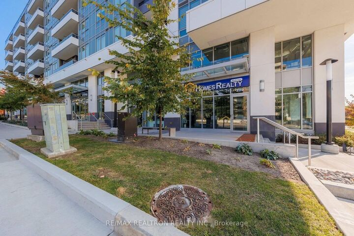 Property Photo:  3121 Sheppard Avenue E 516  ON M1T 0B6 