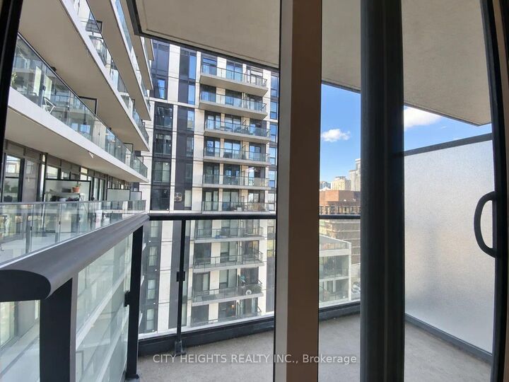 Property Photo:  251 Jarvis Street 1406  ON M5B 0C3 