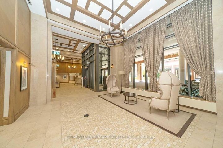 Property Photo:  3091 Dufferin Street 412  ON M6A 0C4 