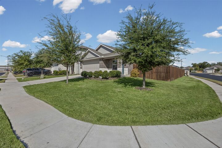 Property Photo: 119 Mercer Street TX 78602