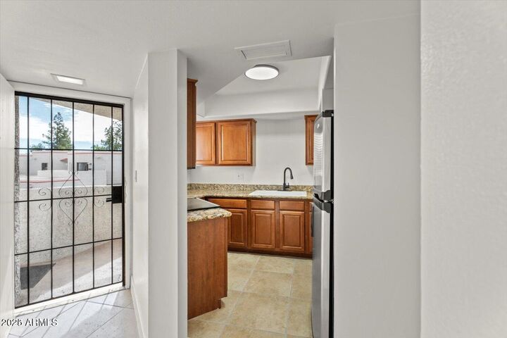 Property Photo: 935 N Granite Reef Road Unit 102 AZ 85257