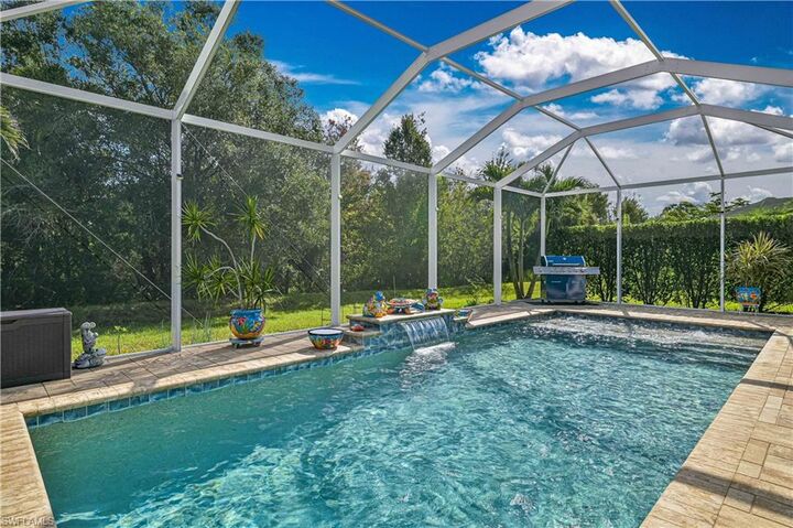 Property Photo:  15146 Yellow Wood Dr  FL 33920 