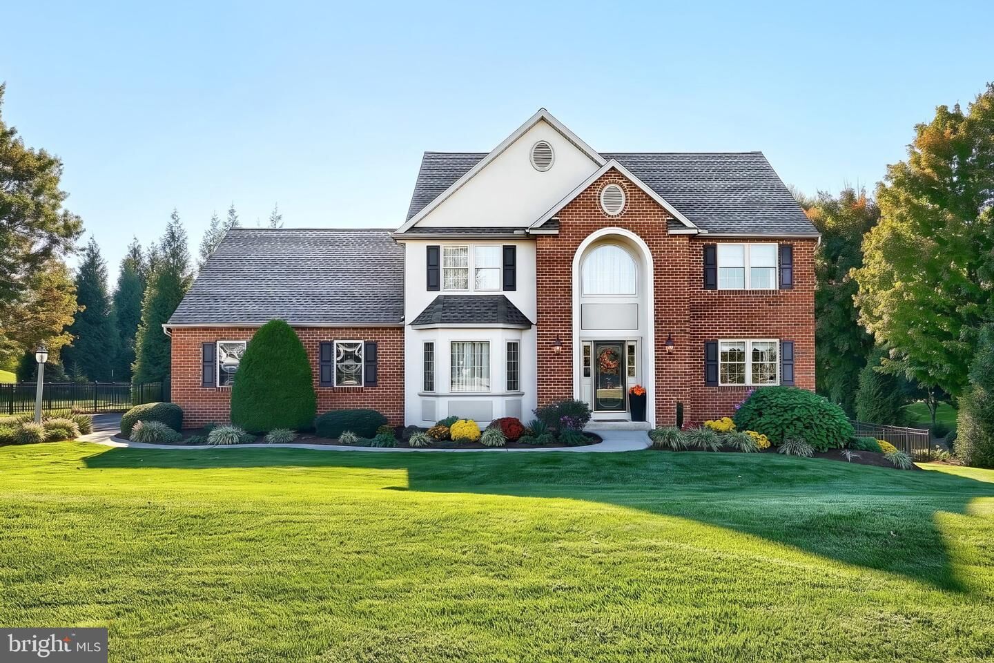 Property Photo: 255 Wynshire Lane PA 17356