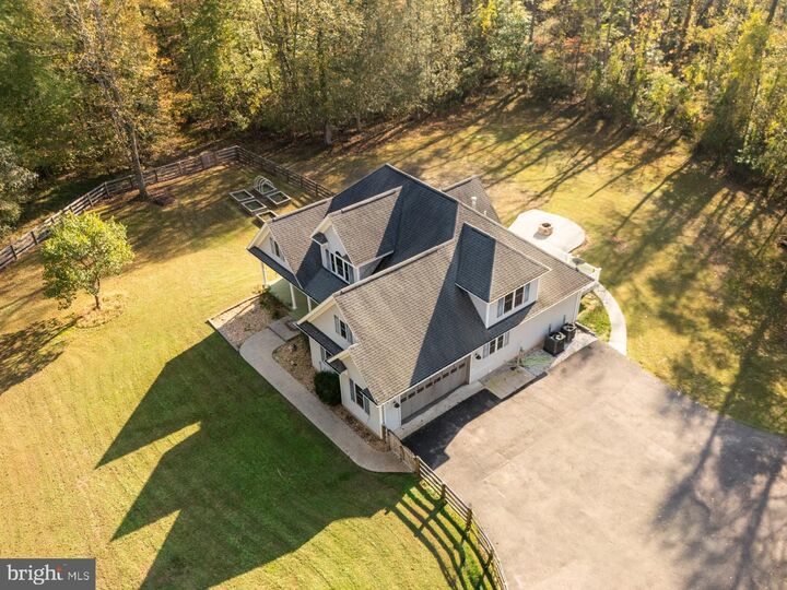 Property Photo: 18339 Dogwood Trail Drive VA 22724