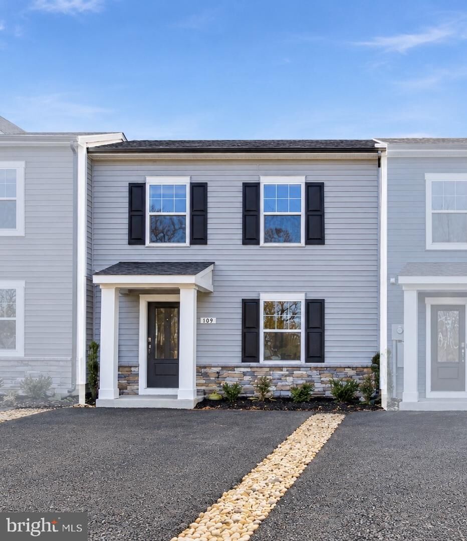 Property Photo: 109 Courthouse Drive WV 25404