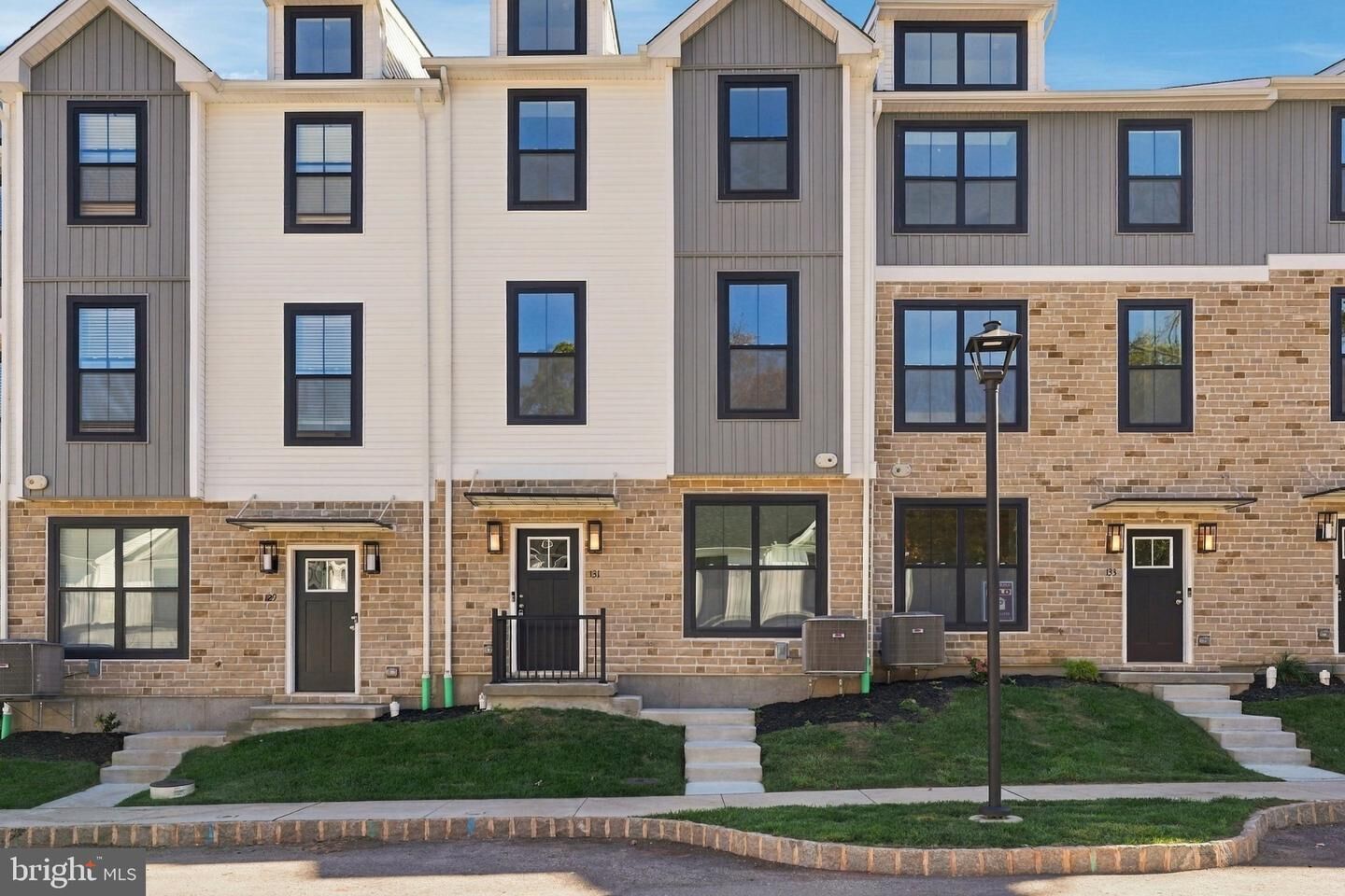 Property Photo: 131 Cobblestone Drive PA 19438