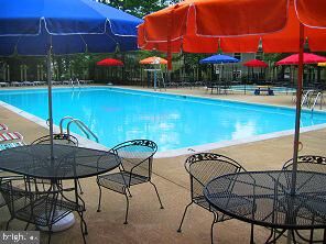 Property Photo:  7718 Trevino Lane  VA 22043 