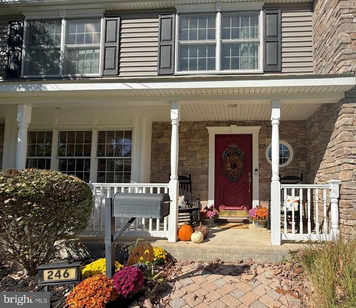 Property Photo:  246 Winding Way Road  NJ 08084 