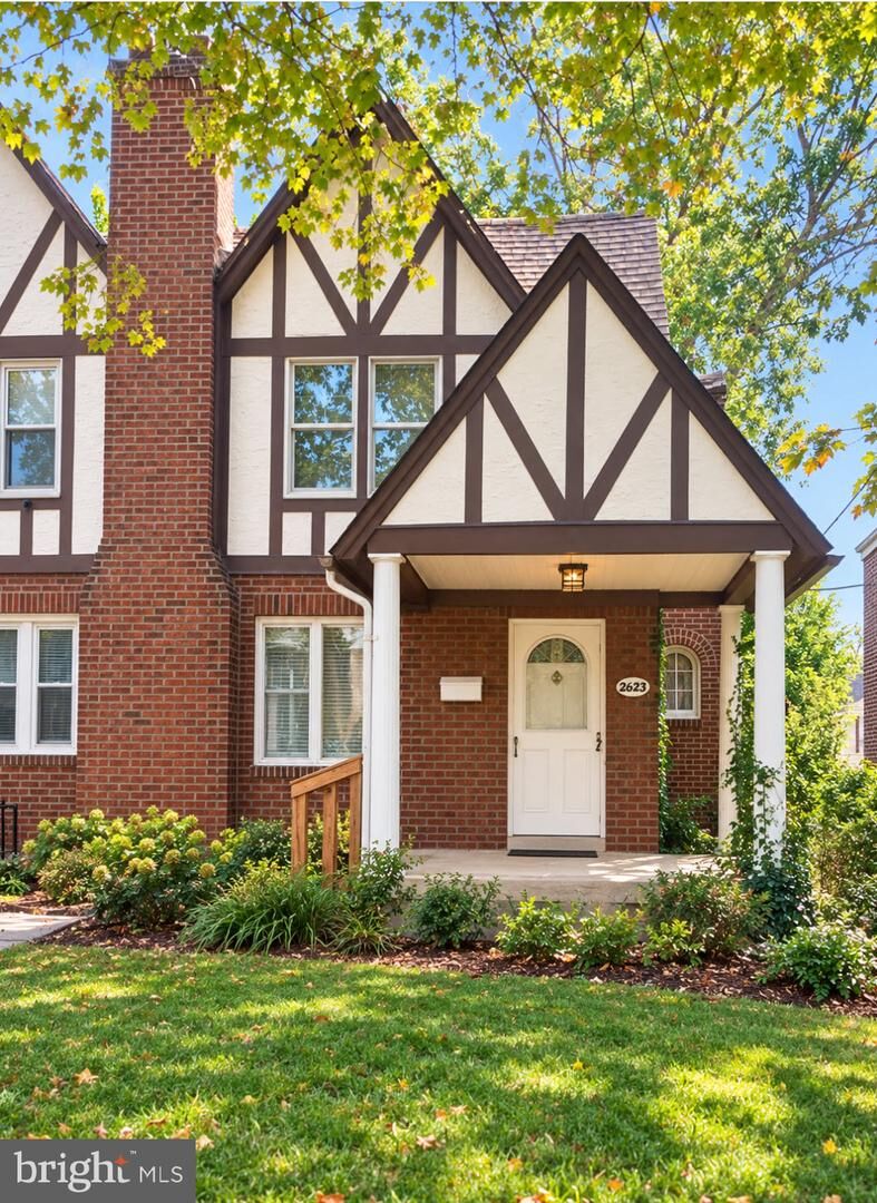 Property Photo: 2623 Eldon Avenue PA 19026