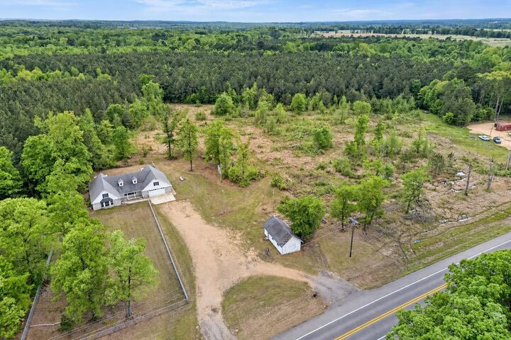 Property Photo: 1480 W Highway 70 AR 71833