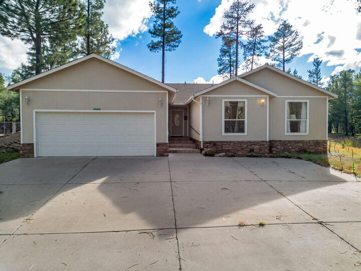 Property Photo:  5773 W Bunny Hollow  AZ 85544 