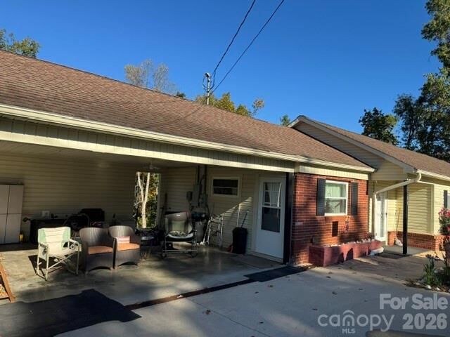 Property Photo: 2298 Lail Road NC 28655