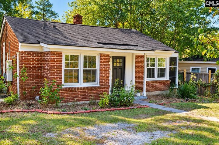 Property Photo:  504 Johnson  SC 29203 