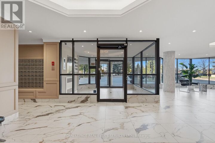 Property Photo: 1155 Bough Beeches Boulevard 1004 ON L4W 4N2