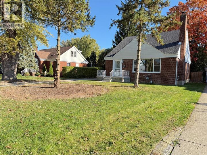 Property Photo: 2870 Alexandra Avenue ON N9E 2J7