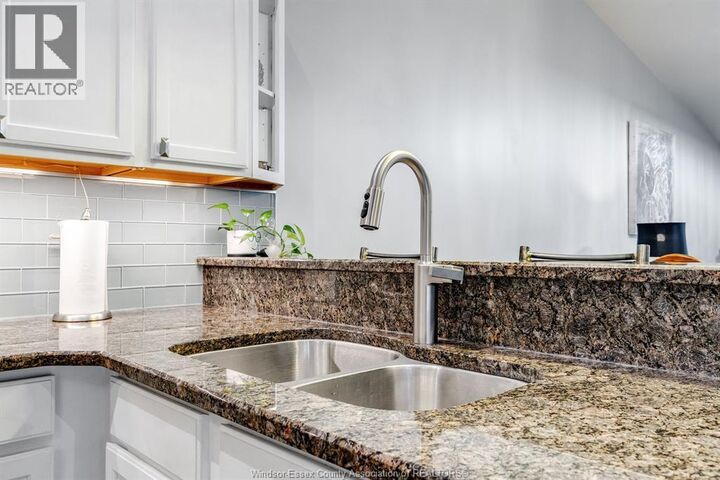 Property Photo:  73 Theresa Trail  ON N8H 5M8 